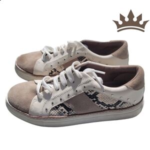 Crown Vintage Kalinda Tan Shoes Size 7.5 Women’s